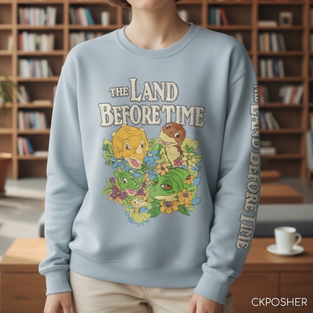 🔥LIMITED STOCK!🔥 Land Before Time Graphic Crew Sweatshirt Women’s Girls Retro